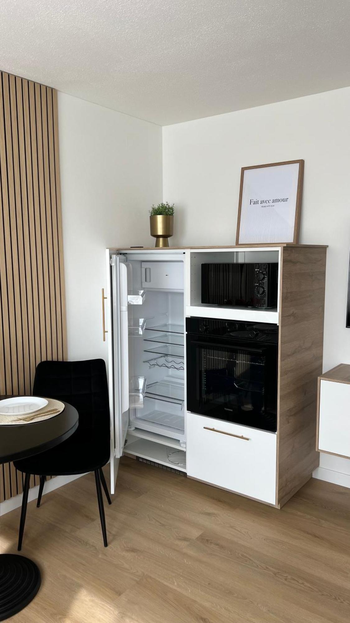Voyage Appartement Kehl Buitenkant foto